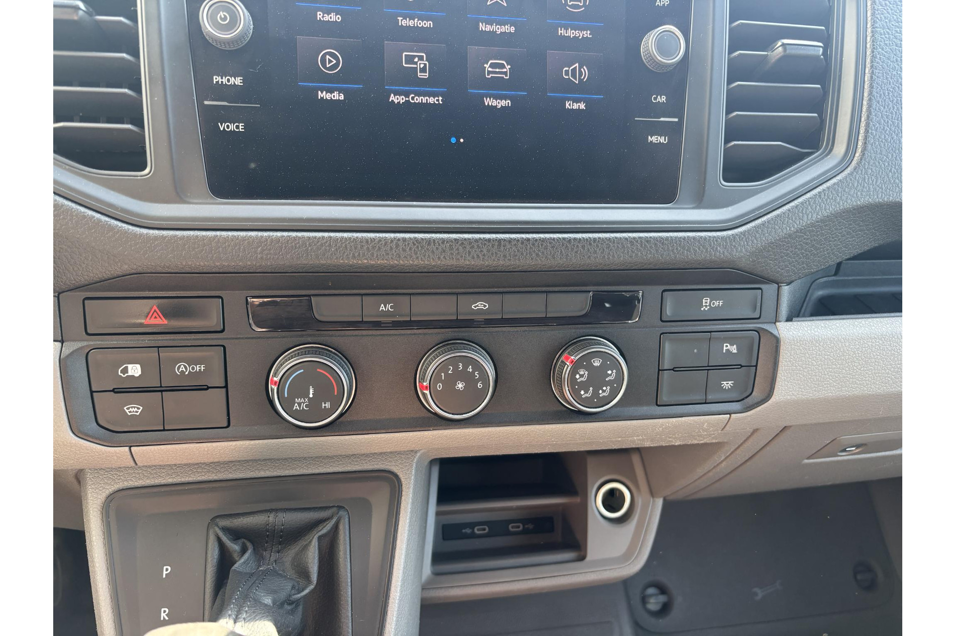 Volkswagen Crafter 2.0 TDI L4H3*AUTOM.*CARPLAY*ECC*CAM*NAVI*LAADKLEP